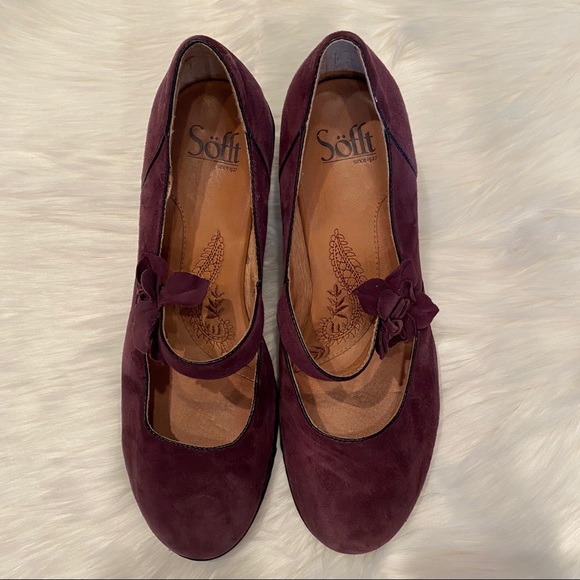 Sofft brand purple suede pumps with flower 7.5 - Picture 5 of 8